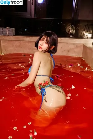 Berry / berry_is_blooming nude photo #0216
