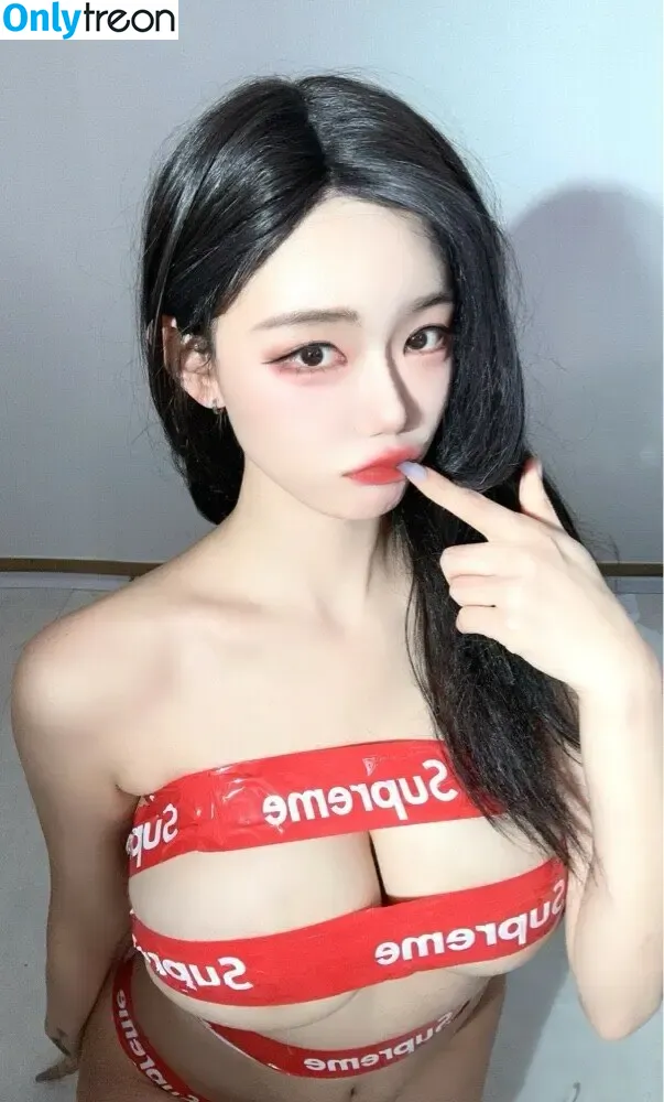 Berry nude photo #0123 (berry_is_blooming)
