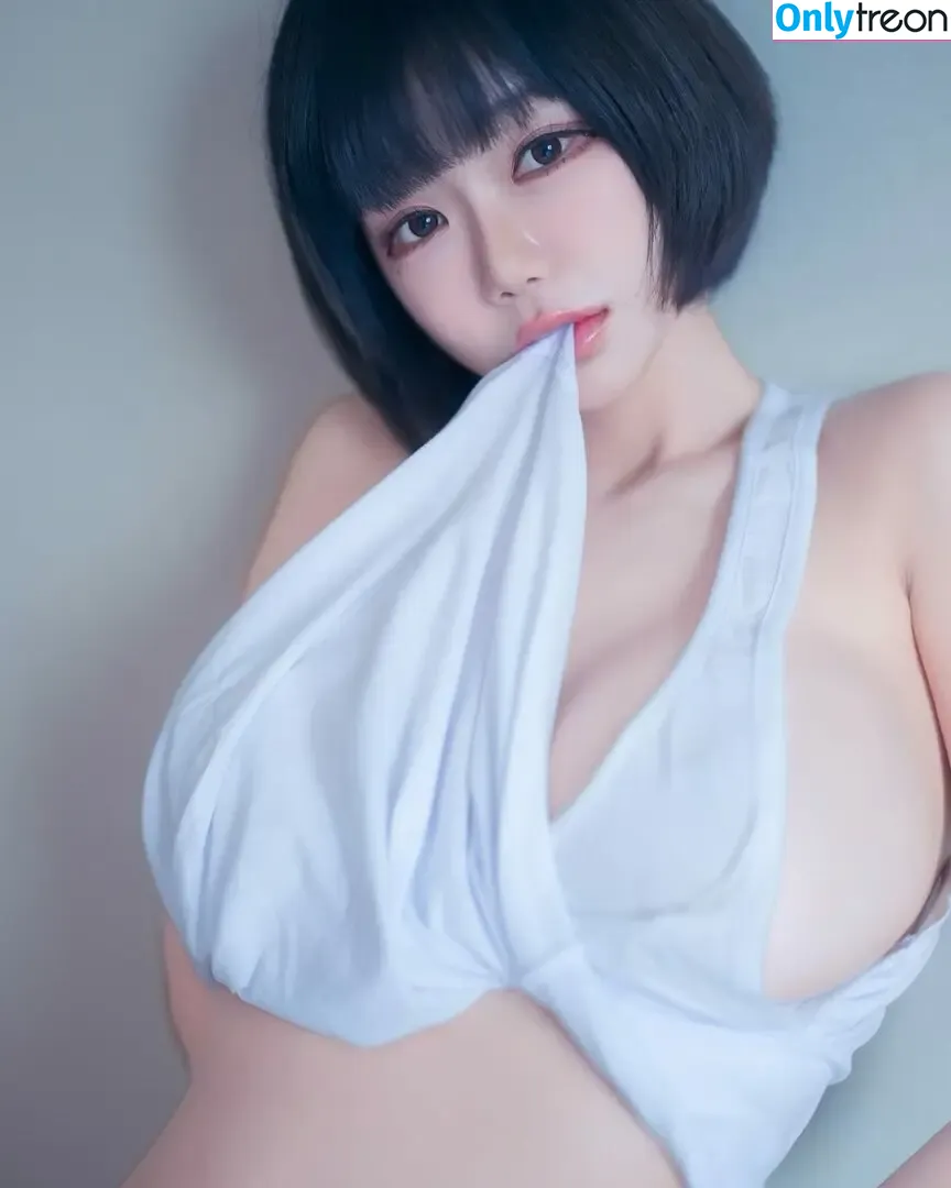 Berry nude photo #0590 (berry_is_blooming)