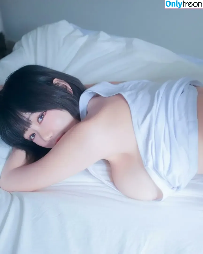 Berry nude photo #0597 (berry_is_blooming)