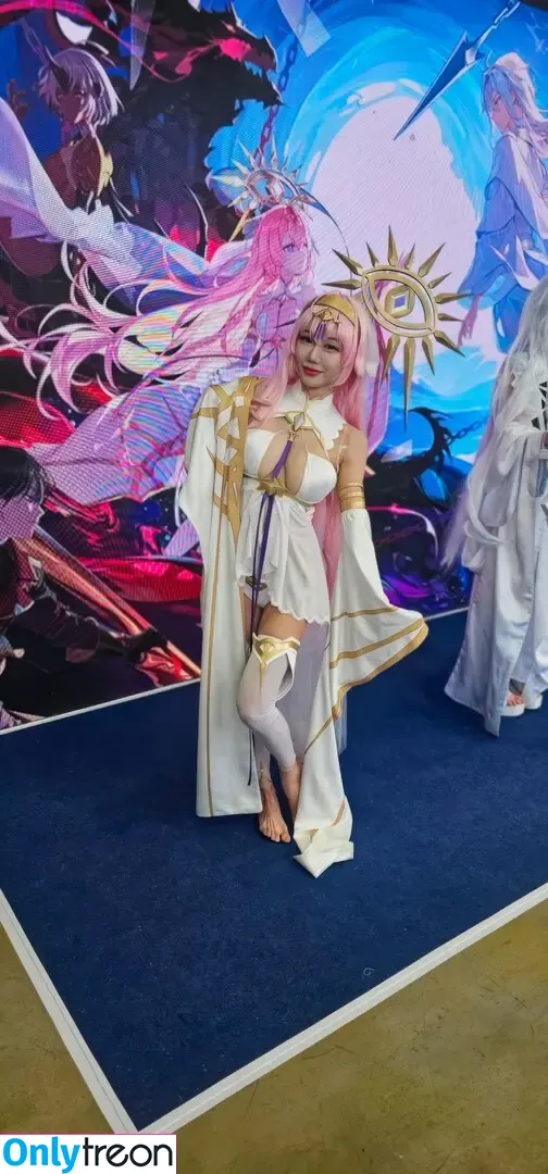 Berry nude photo #0918 (berry_is_blooming)