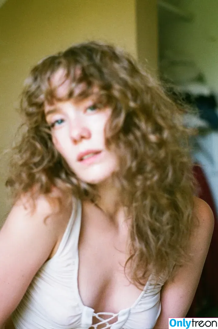 Berta Andrea Snædal nude photo #0056 (bandreas4 / bertaandreasnaedal)