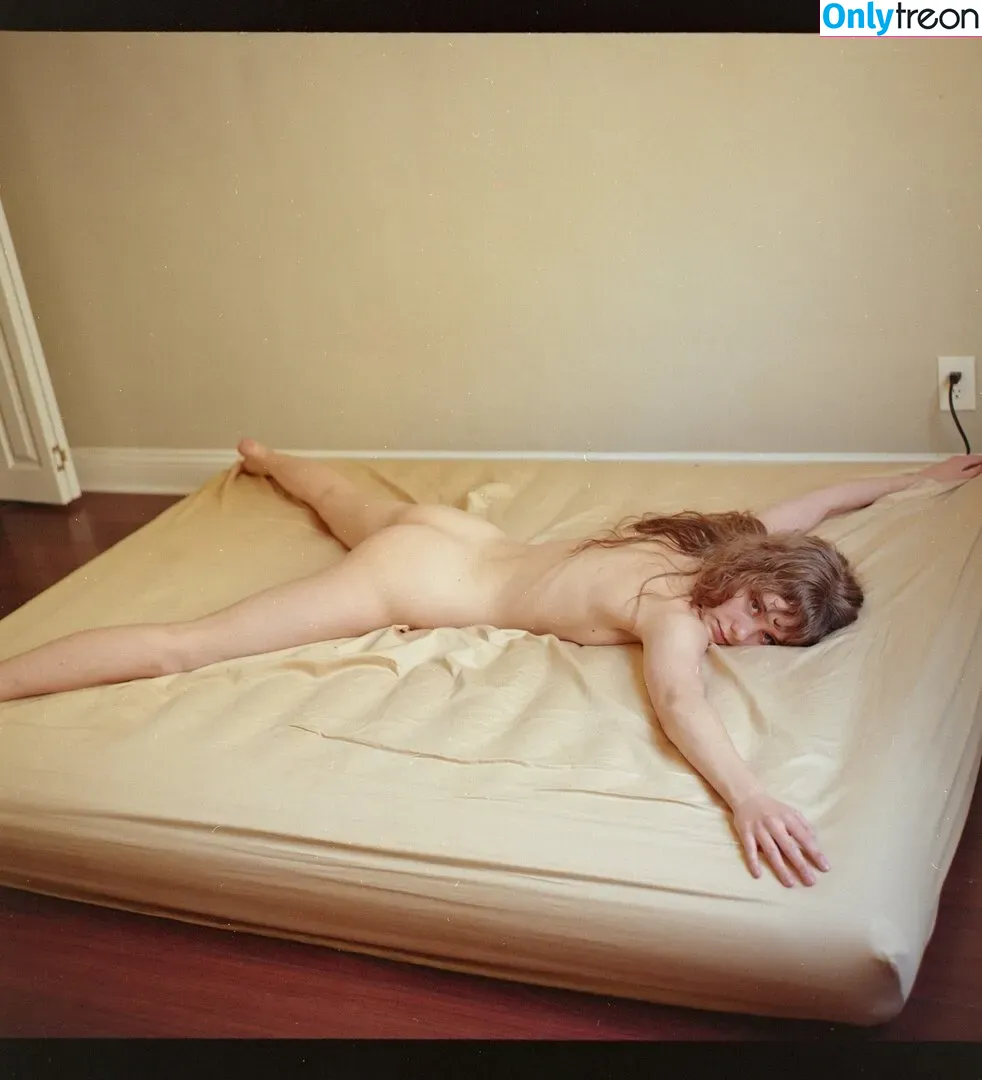 Berta Andrea Snædal nude photo #0108 (bandreas4 / bertaandreasnaedal)