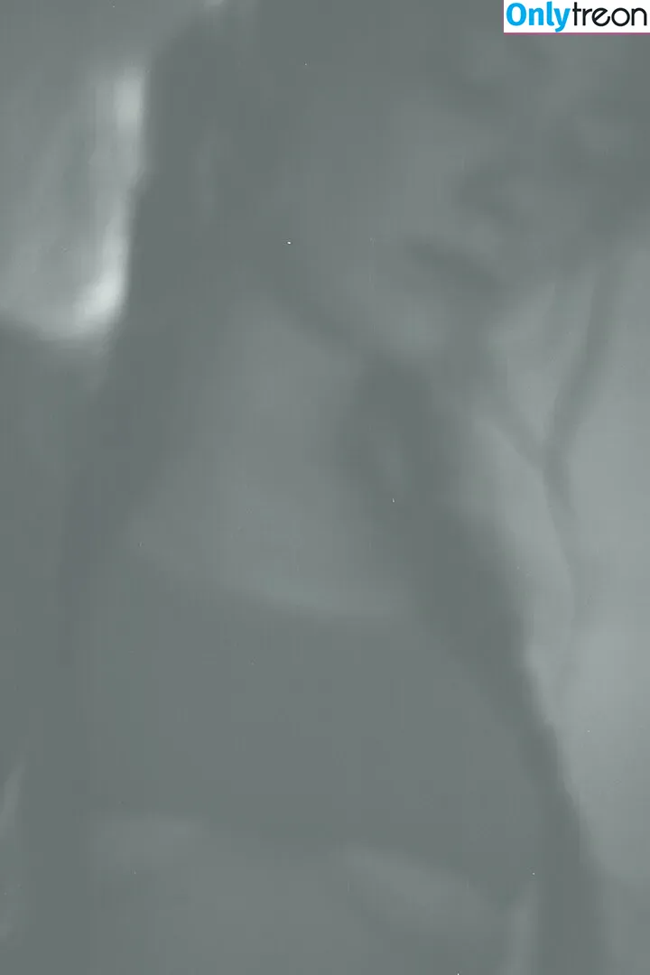 Berta Andrea Snædal nude photo #0141 (bandreas4 / bertaandreasnaedal)