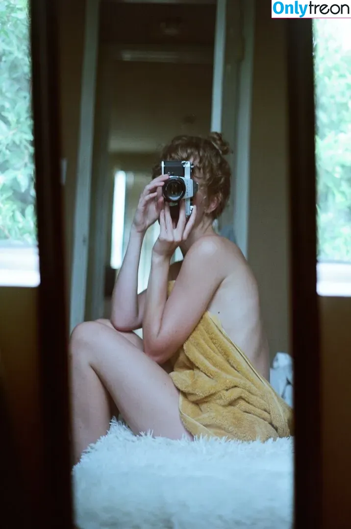 Berta Andrea Snædal nude photo #0213 (bandreas4 / bertaandreasnaedal)