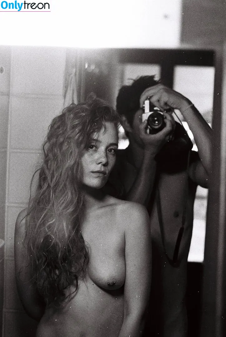 Berta Andrea Snædal nude photo #0216 (bandreas4 / bertaandreasnaedal)