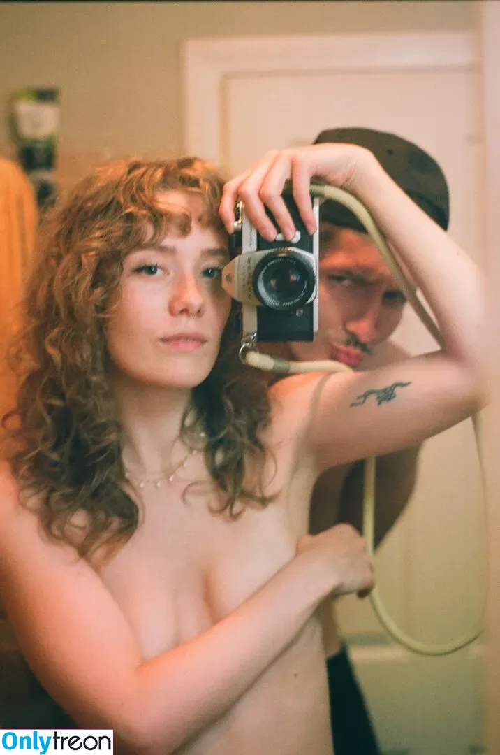Berta Andrea Snædal nude photo #0222 (bandreas4 / bertaandreasnaedal)