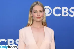 Beth Behrs / bethbehrs фото голая #0176