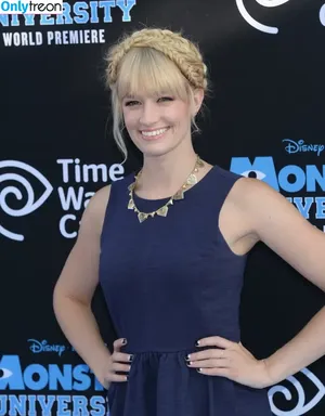 Beth Behrs / bethbehrs фото голая #0187