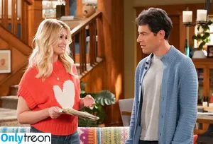 Beth Behrs / bethbehrs фото голая #0194