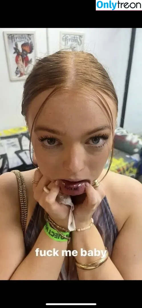 Beth Jones nude photo #0019 (bethhjonessx / southernbabe87)