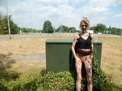 Beth Randell / Baby Beth / BabyB / Beth / beth.randell nude photo #0128