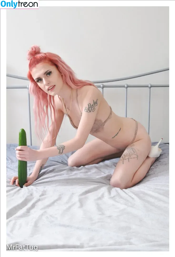 Beth Randell nude photo #0152 (Baby Beth / BabyB / Beth / beth.randell)