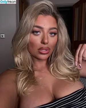Bethan Kershaw / Geordie Shore / bethan_kershaw nude photo #0032