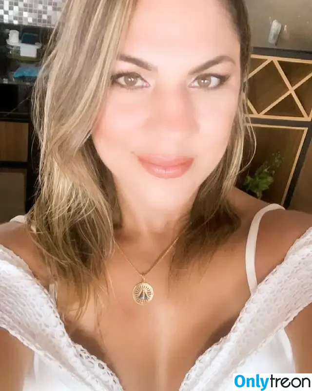 Bethe Correia nude photo #0013 (bethecorreia)
