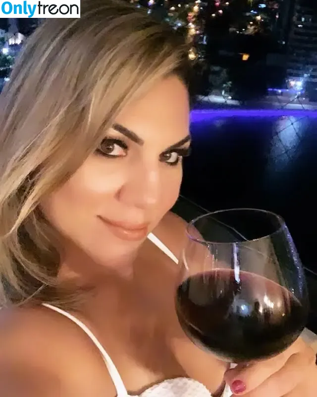 Bethe Correia nude photo #0052 (bethecorreia)