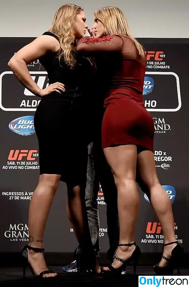 Bethe Correia голая photo #0093 (bethecorreia)