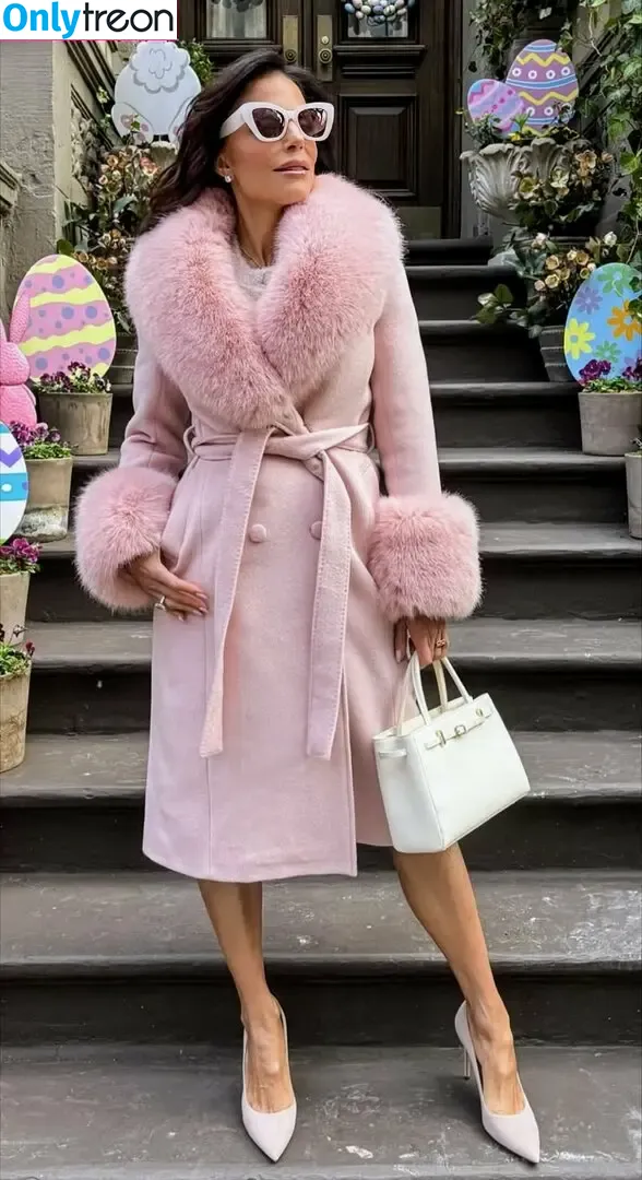 Bethenny Frankel голая photo #0393 (bethenny / bethennyfrankel)