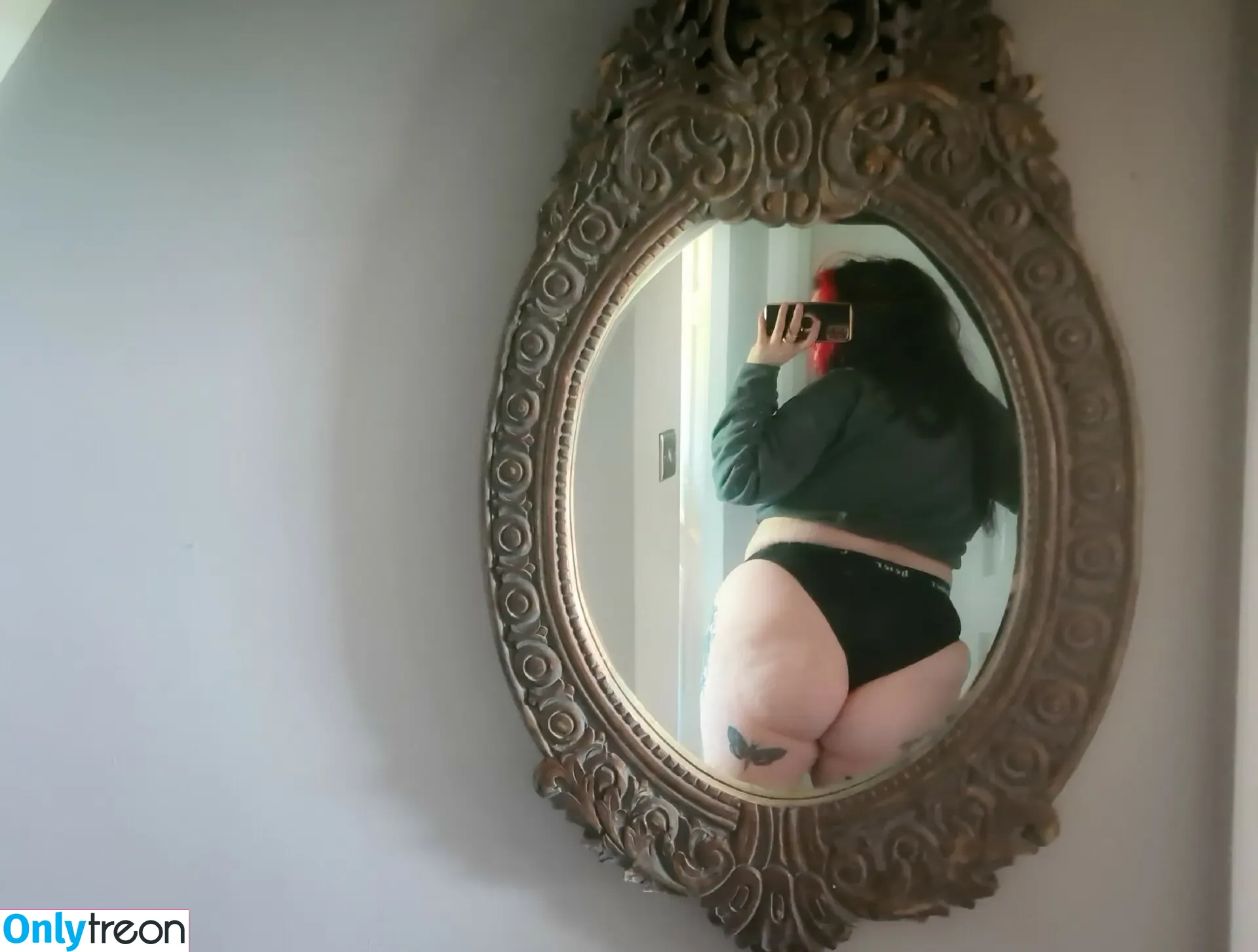Bethfanglily nude photo #0009 (bethyfaye)