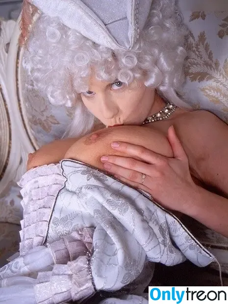 Bettie Ballhaus nude photo #2135 (BettieBallhaus / bettie.ballhaus.official)