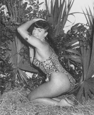 Bettie Page / bettie.page.xo / bettiepage фото голая #0166