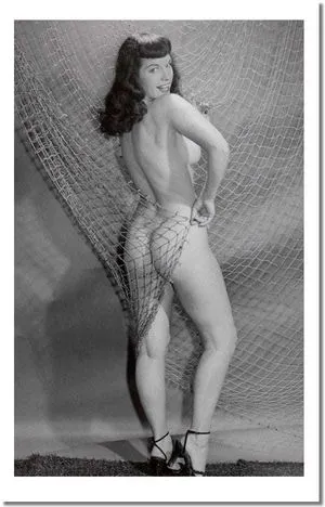 Bettie Page / bettie.page.xo / bettiepage фото голая #0192