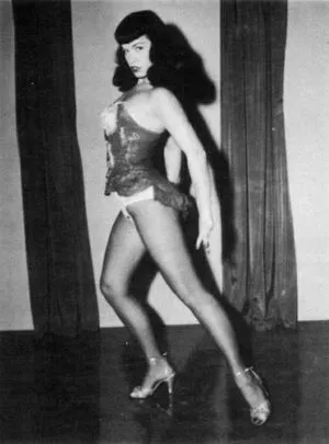 Bettie Page / bettie.page.xo / bettiepage фото голая #0335