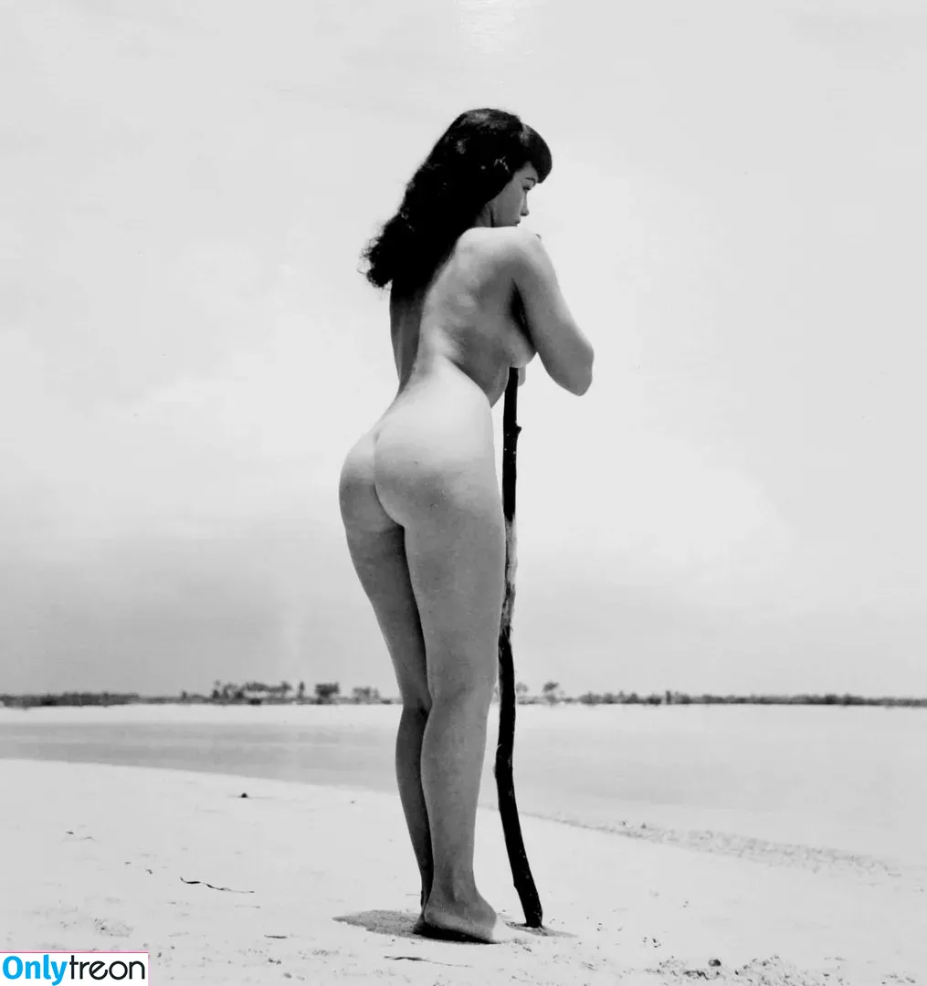 Bettie Page голая photo #0211 (bettie.page.xo / bettiepage)
