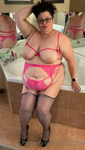 bettieblushe / chubbybaddiexo фото голая #0147
