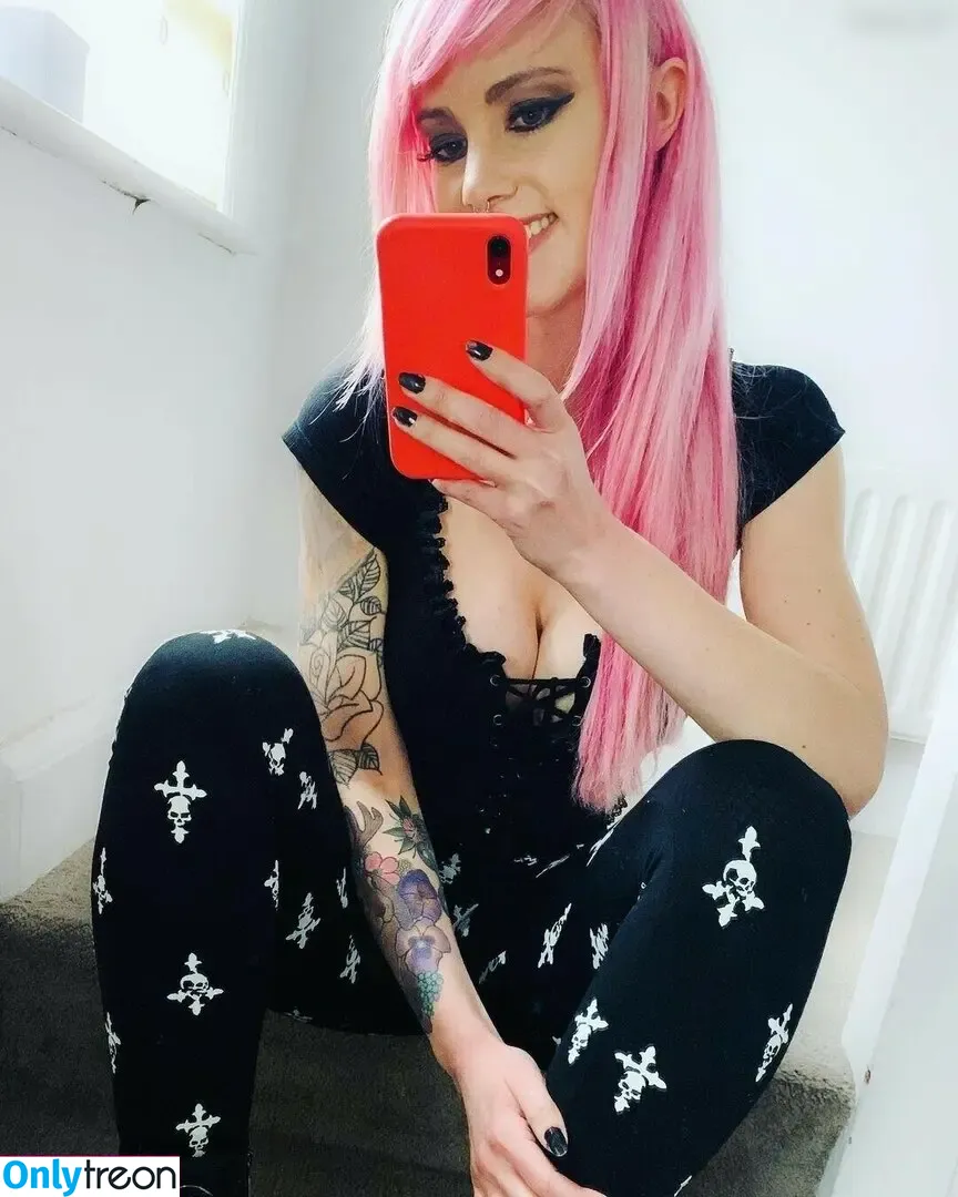Bexuki nude photo #0039 (mmmilliexx)