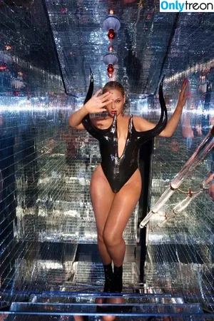 Beyoncé Knowles / beyonce nude photo #0020