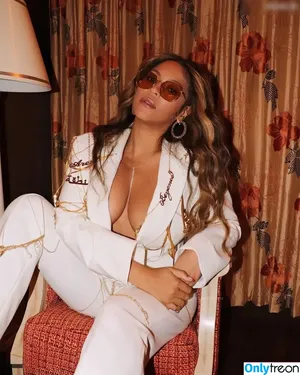Beyoncé Knowles / beyonce nude photo #0032
