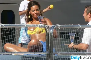 Beyoncé Knowles / beyonce nude photo #0067