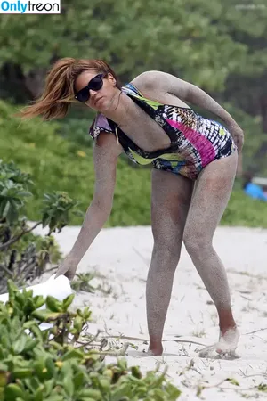 Beyoncé Knowles / beyonce nude photo #0110