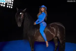 Beyoncé Knowles / beyonce nude photo #0138