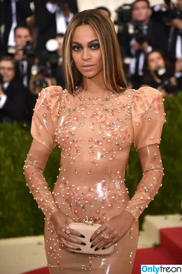 Beyonce голая photo #0943 (beyoncenavago)