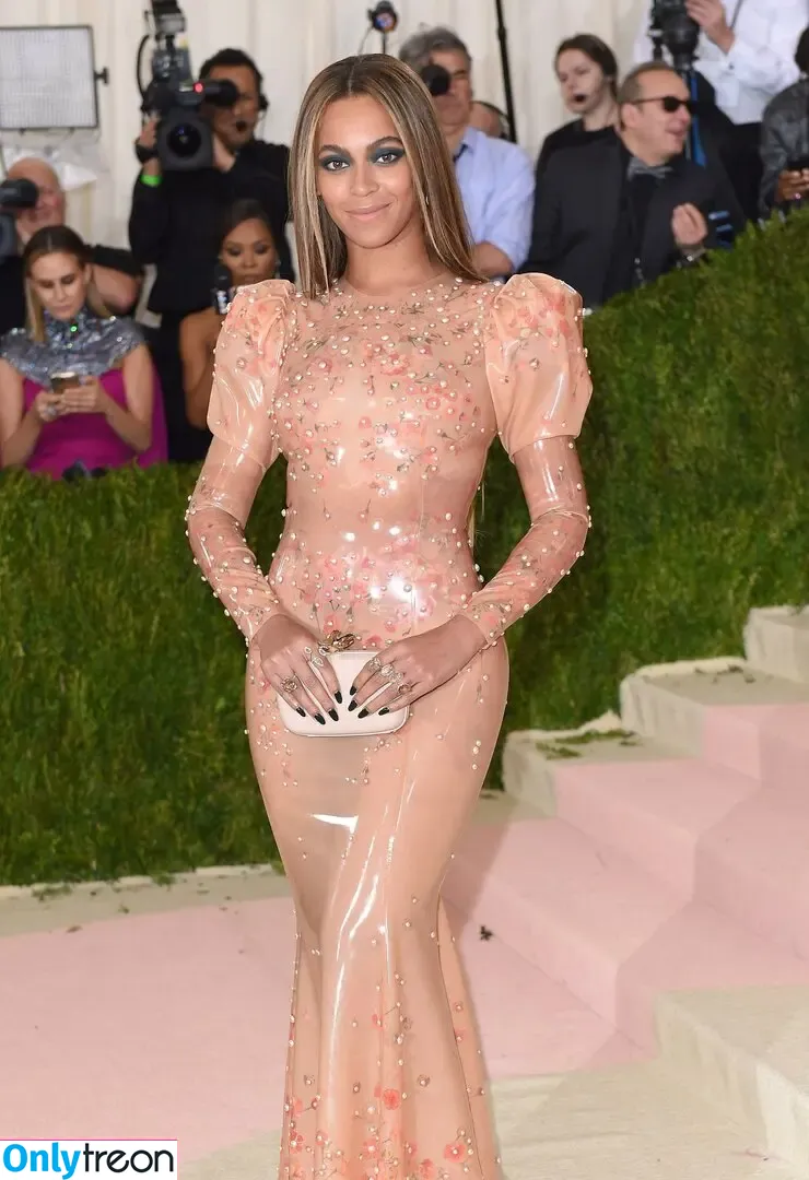 Beyonce голая photo #0949 (beyoncenavago)