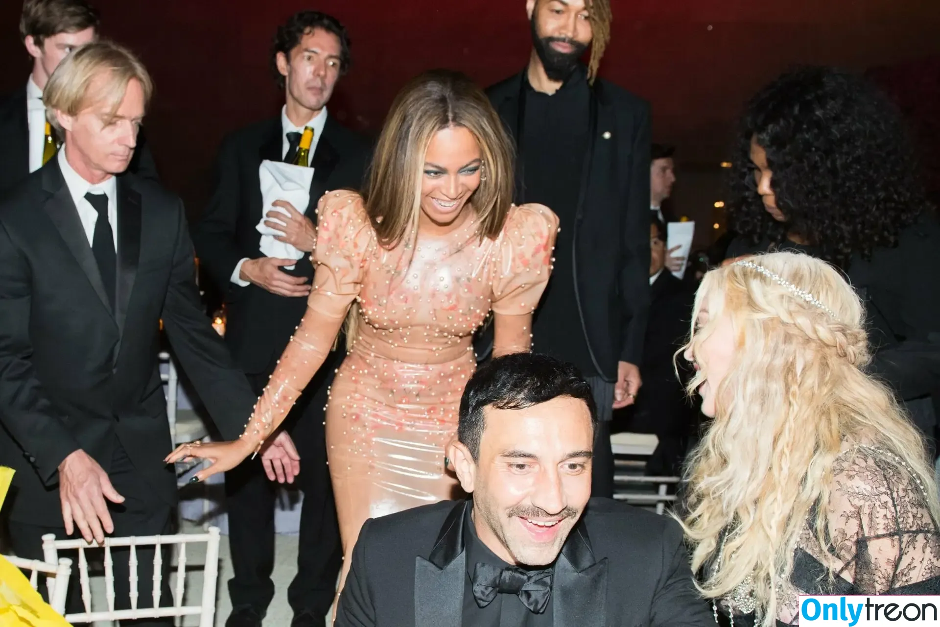 Beyonce голая photo #0952 (beyoncenavago)