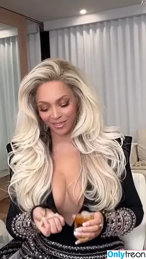 Beyonce / beyoncenavago фото голая #1294