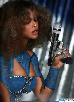 Beyonce / beyoncenavago фото голая #1342