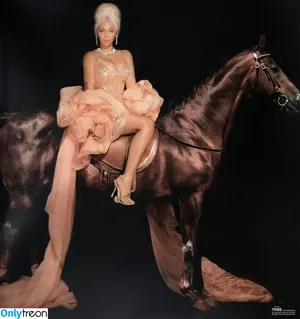 Beyonce / beyoncenavago фото голая #1347
