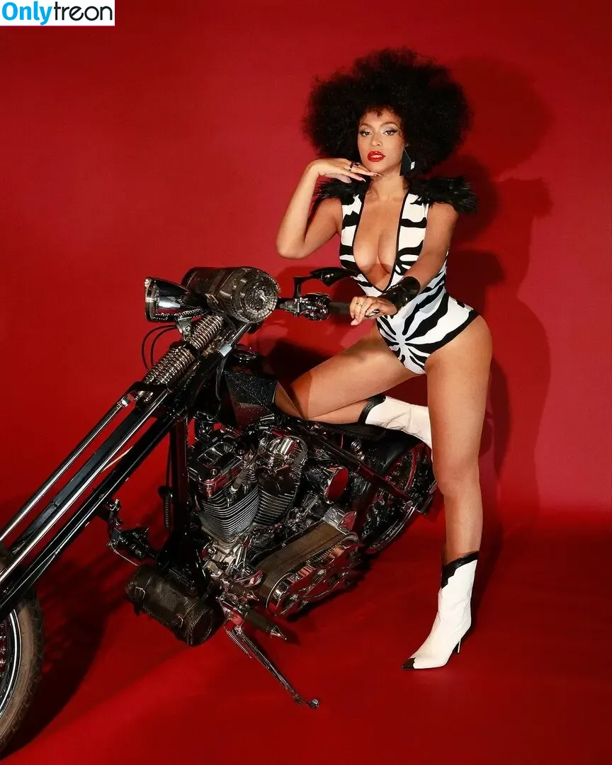 Beyonce nude photo #1097 (Beyoncé)