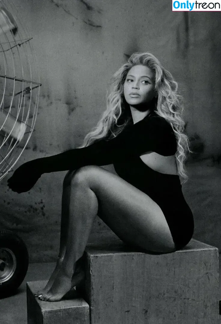 Beyonce голая photo #1320 (beyoncenavago)