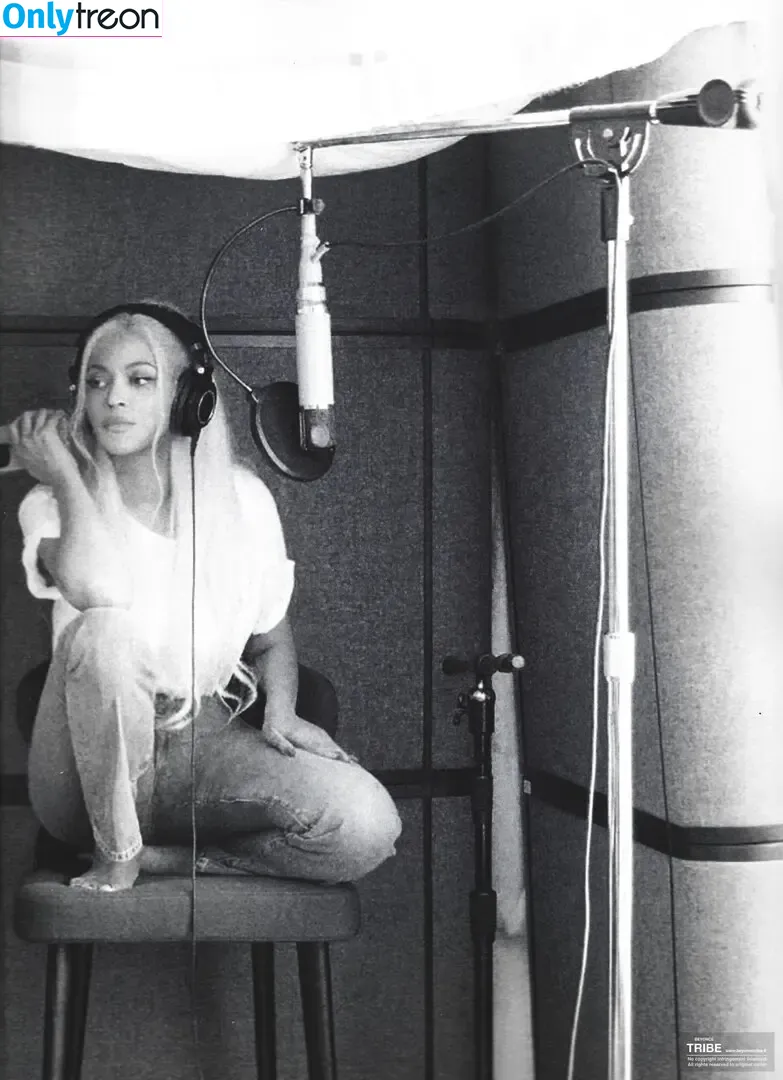 Beyonce голая photo #1322 (beyoncenavago)