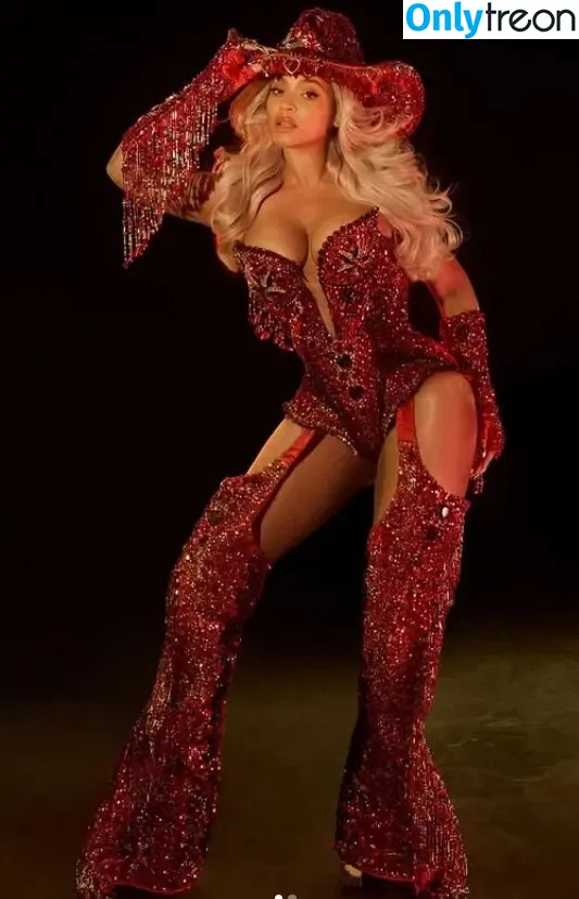 Beyonce голая photo #1369 (beyoncenavago)