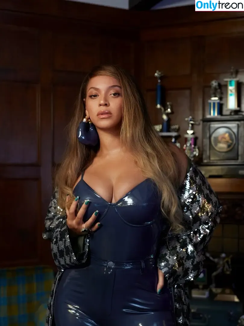 Beyonce голая photo #1479 (beyoncenavago)