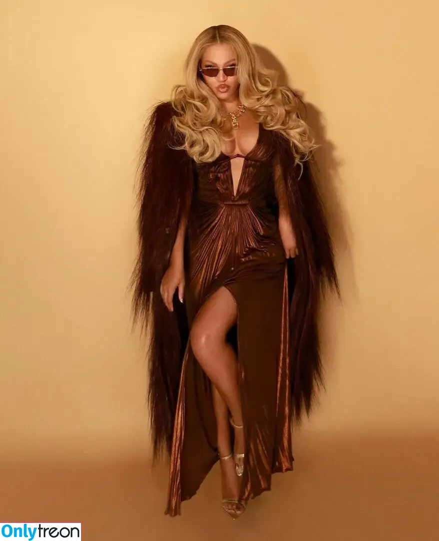 Beyonce голая photo #1509 (beyoncenavago)