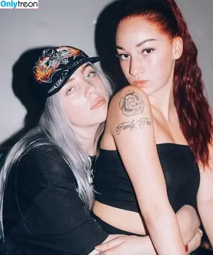 bhadbhabie nude photo #0056