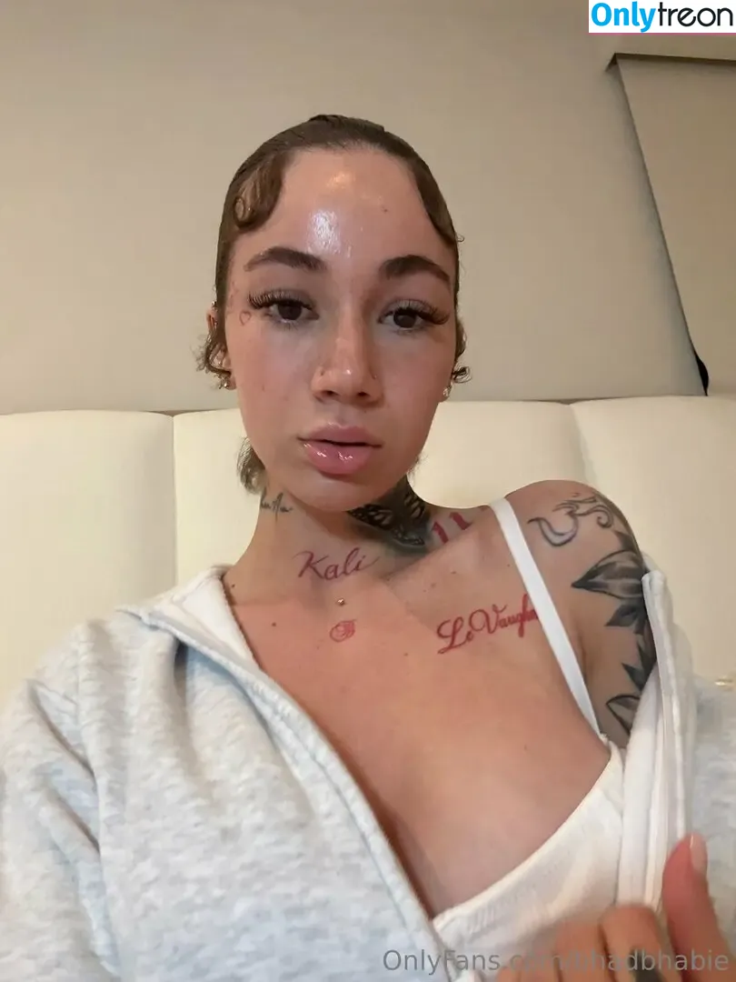bhadbhabie голая photo #0062 (bhadbhabie)
