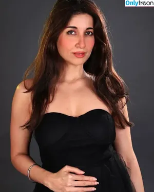 Bhumicka Singh / bhumicka / bhumickasingh nude photo #0053